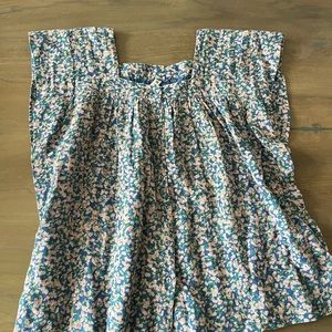 Mirth women’s linen top, size M